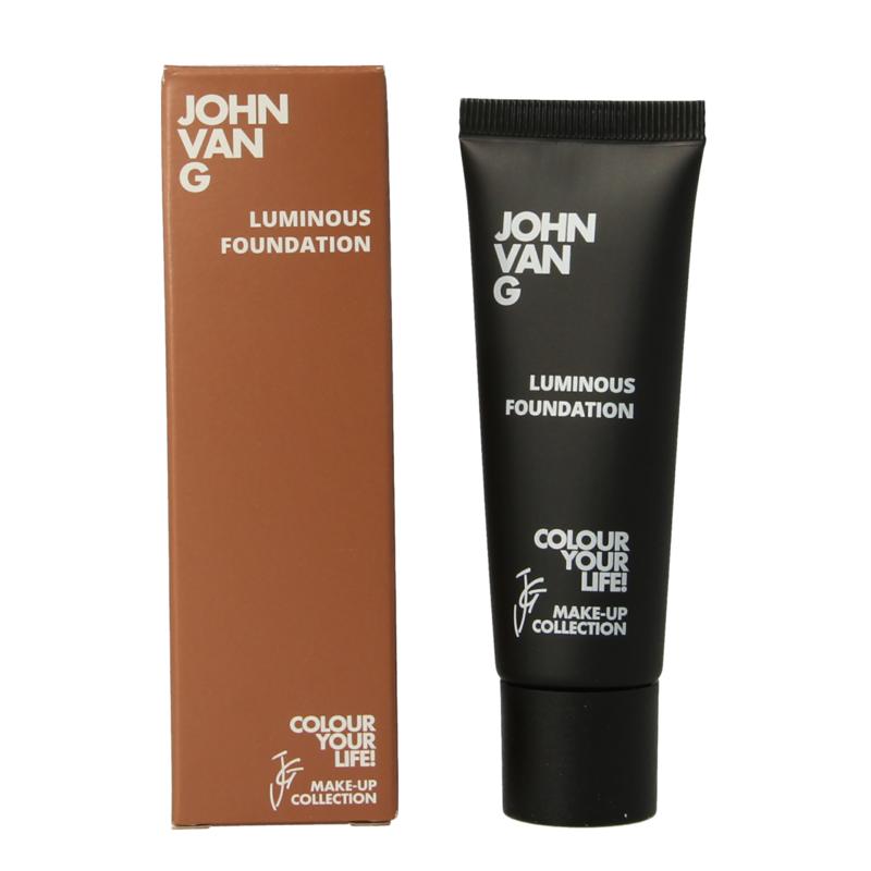 John Van G Luminous Foundation 31